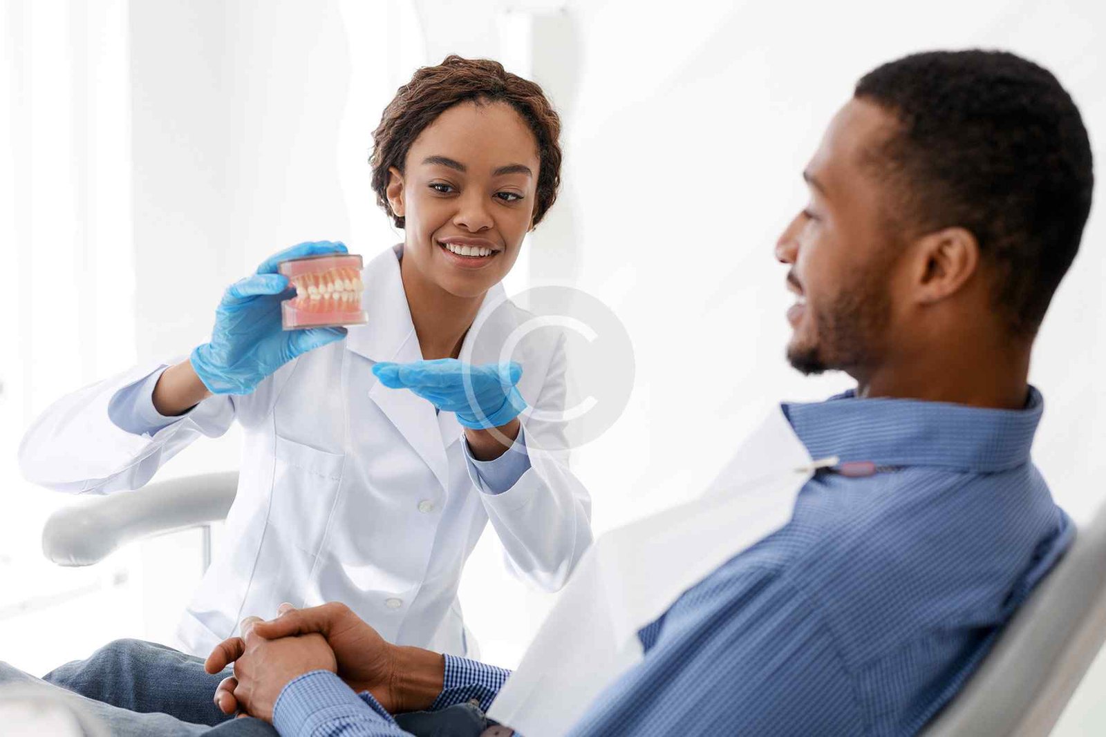 Lentes de Contato e Facetas